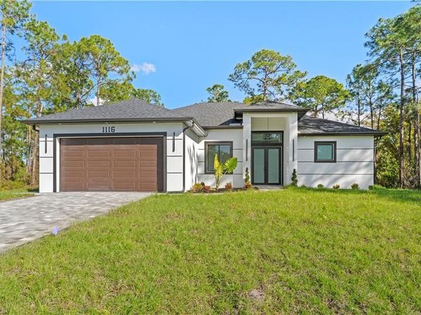 1116 8th AVE , LEHIGH ACRES, FL 33972