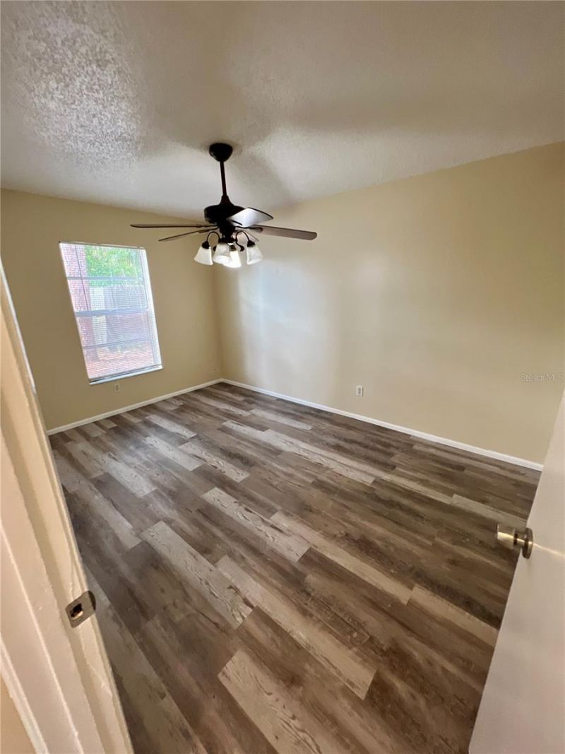 613 61st Avenue Terrace E, Unit 613, Bradenton, FL 34203 Photo