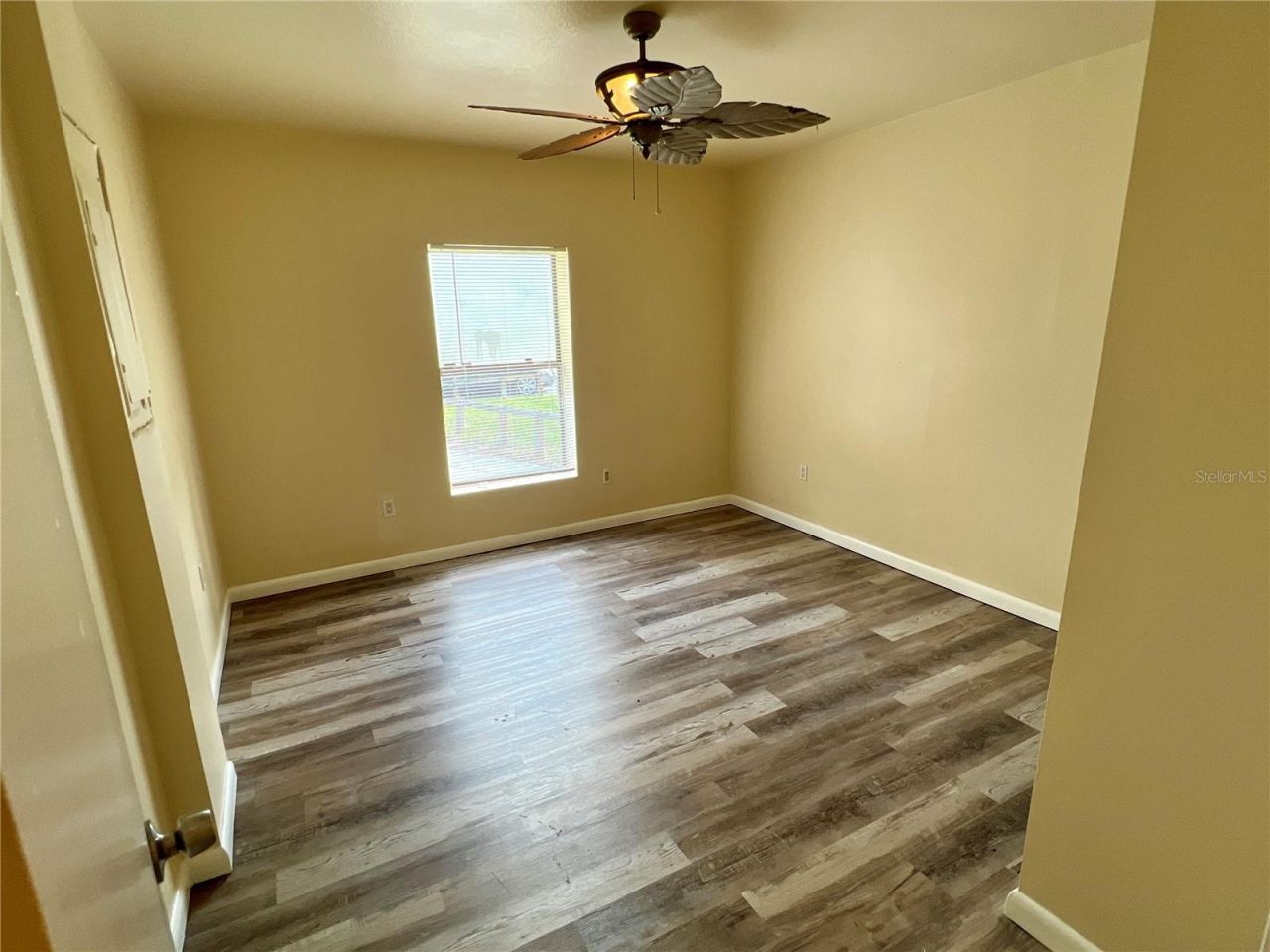 613 61st Avenue Terrace E, Unit 613, Bradenton, FL 34203 Photo