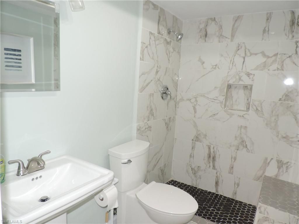 19000 Tampa Rd S, Fort Myers, FL 33967 Photo