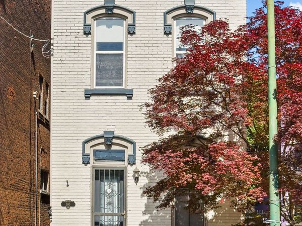 910 Main Street, Covington, KY 41011