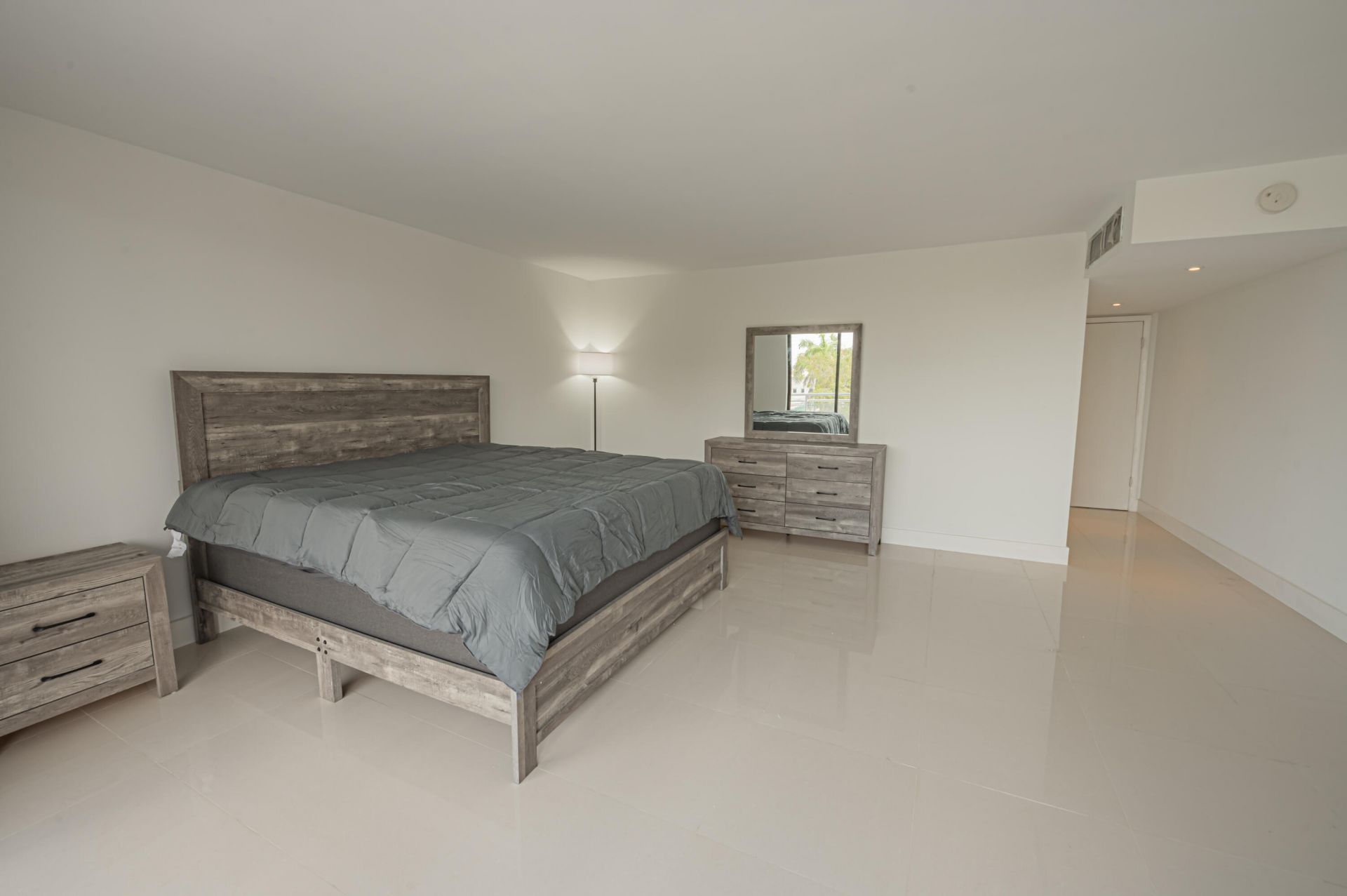 468 Golden Isles Drive, Unit 202, Hallandale Beach, FL 33009 Photo