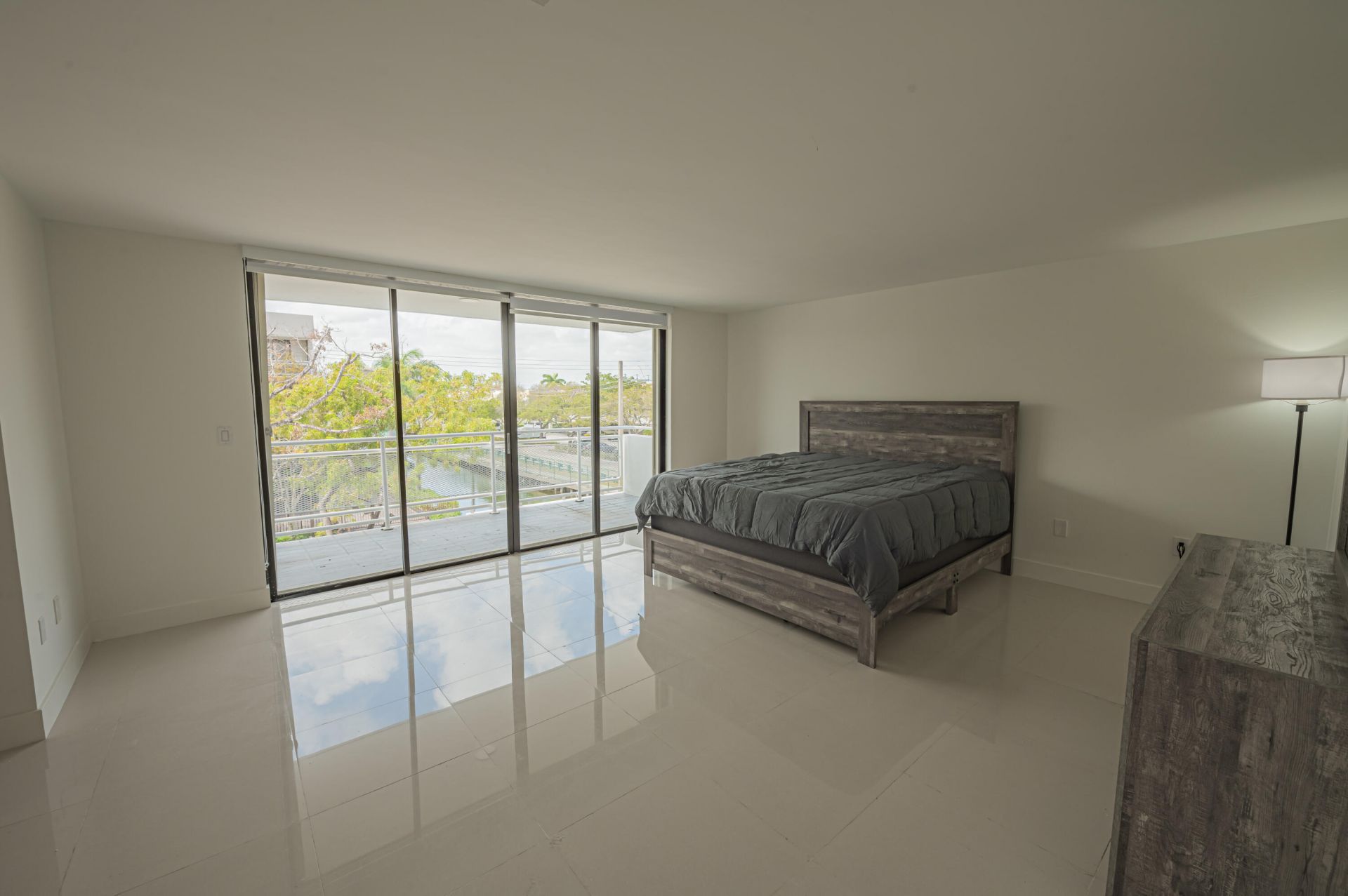 468 Golden Isles Drive, Unit 202, Hallandale Beach, FL 33009 Photo