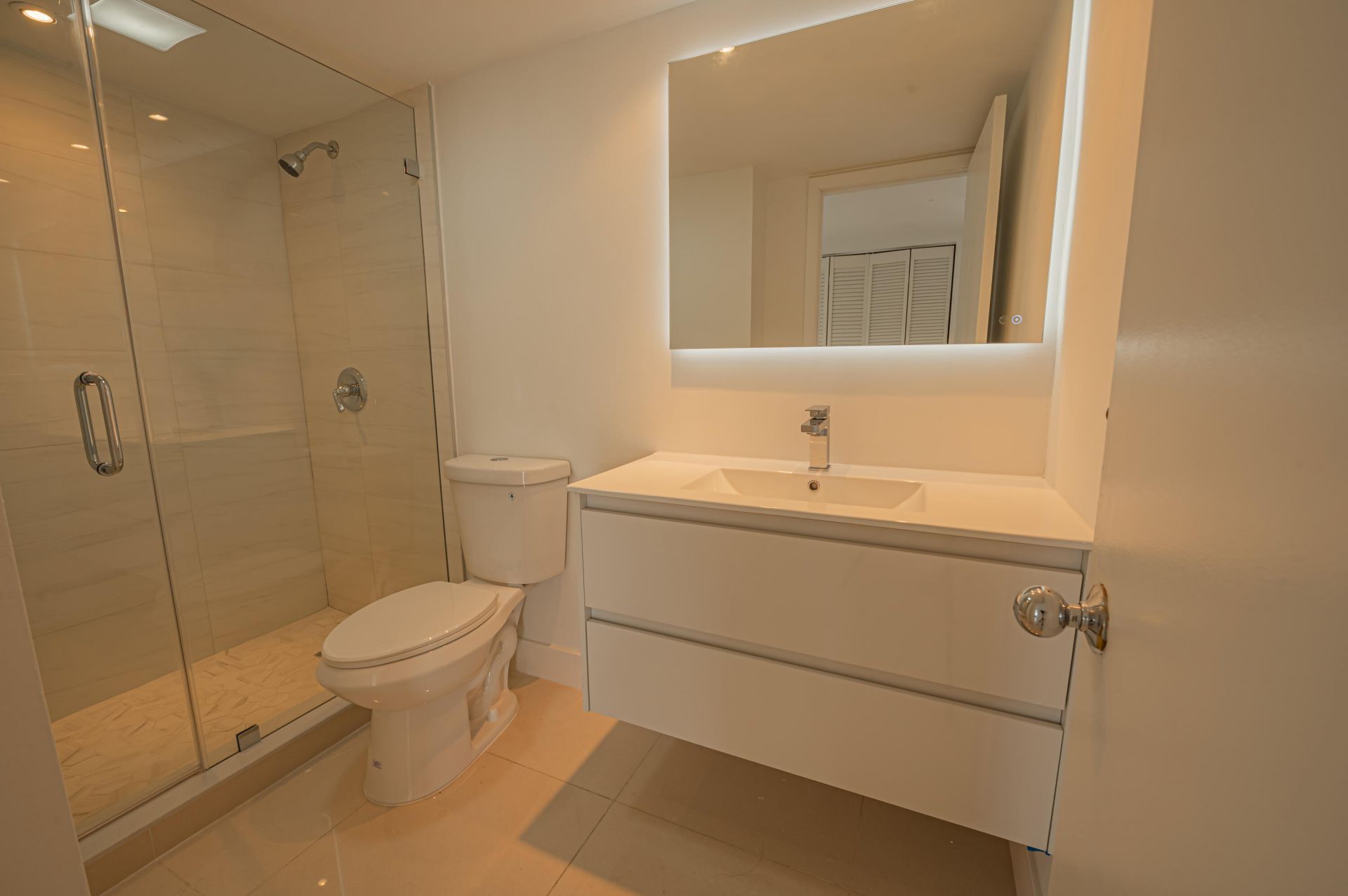 468 Golden Isles Drive, Unit 202, Hallandale Beach, FL 33009 Photo