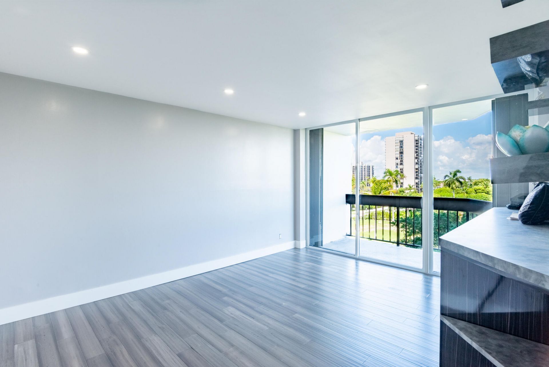 2000 Presidential Way, Unit 501, West Palm Beach, FL 33401 Photo
