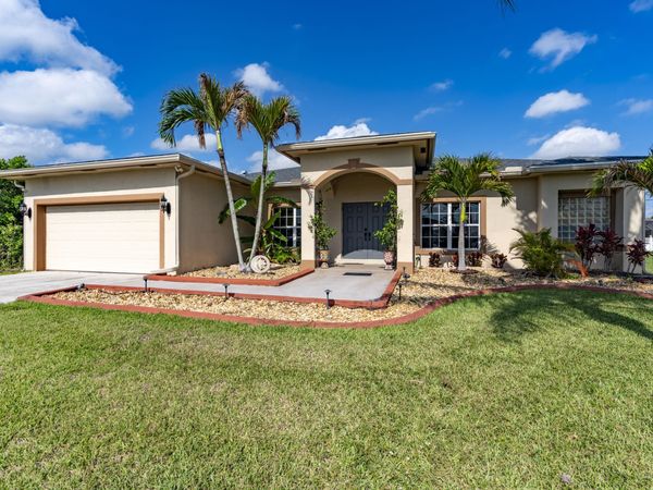 4230 SW Bachman Street, Port St. Lucie, FL 34953