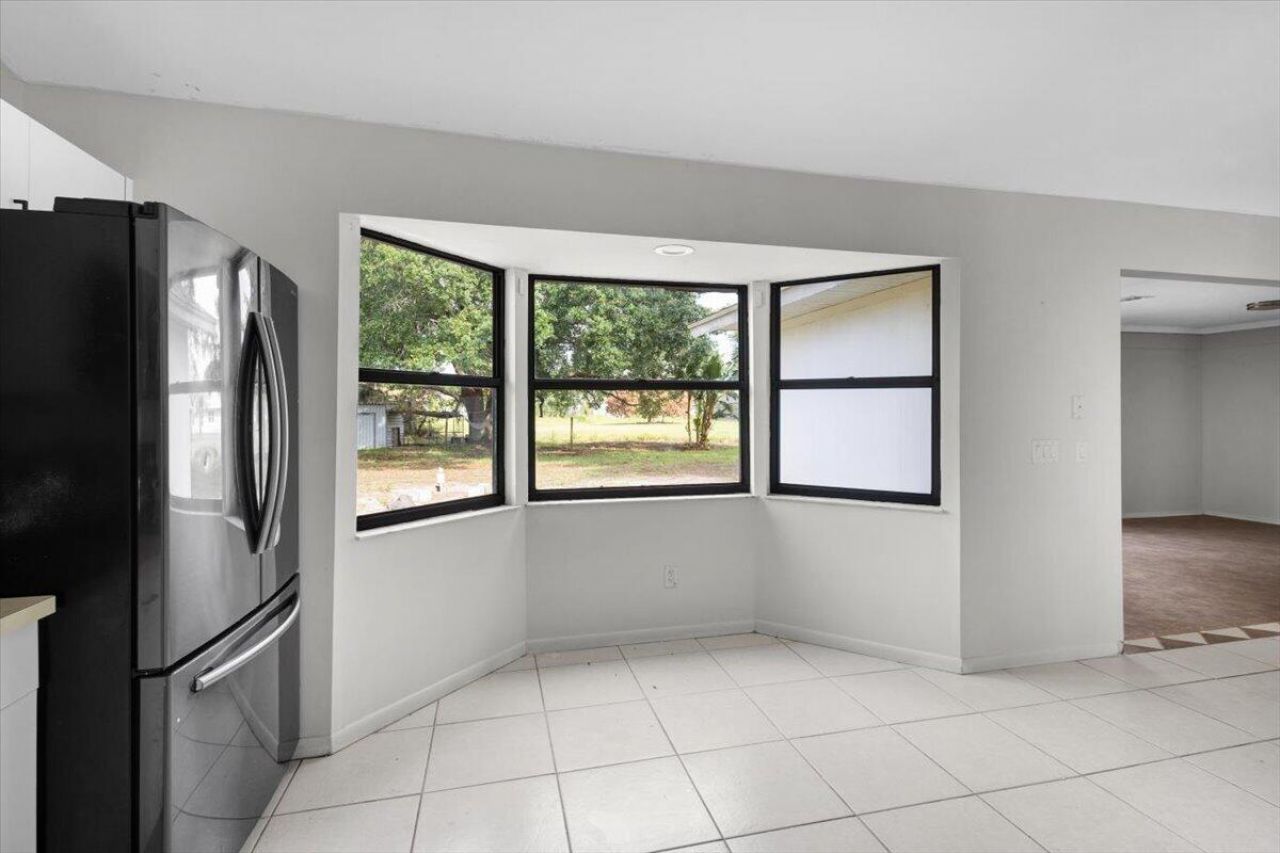 1097 SW Mcdevitt Avenue, Port Saint Lucie, FL 34953 Photo