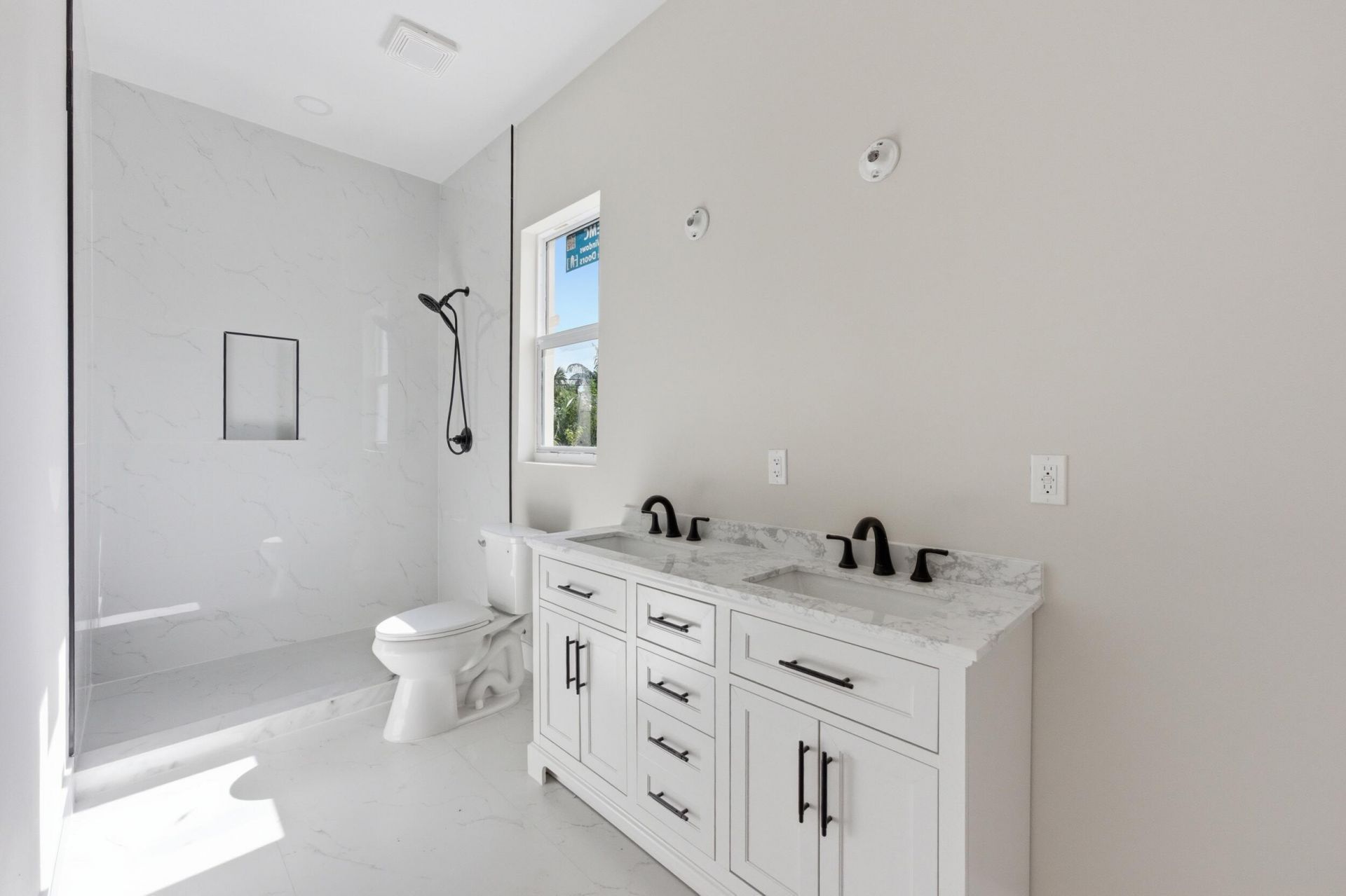 1705 NW 15th Street, Fort Lauderdale, FL 33311 Photo