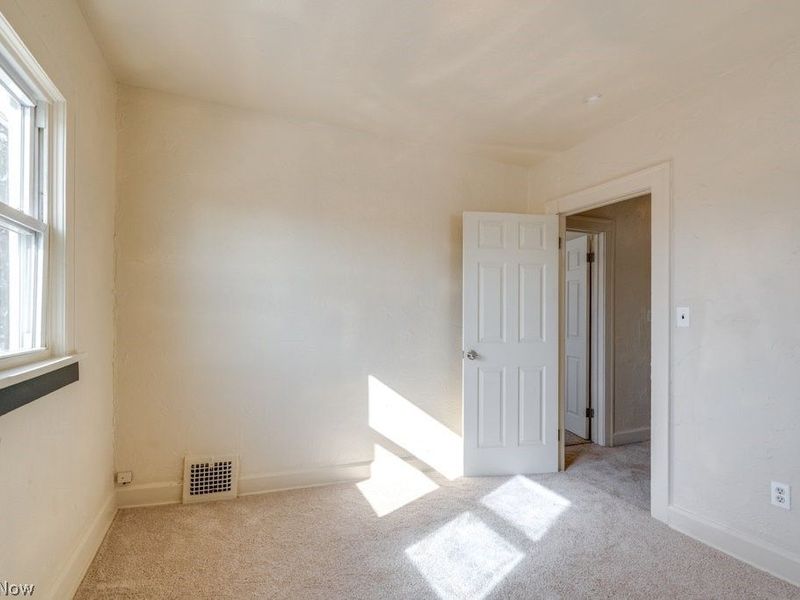 14722 Puritas Avenue , Cleveland, OH 44135 Photo 16