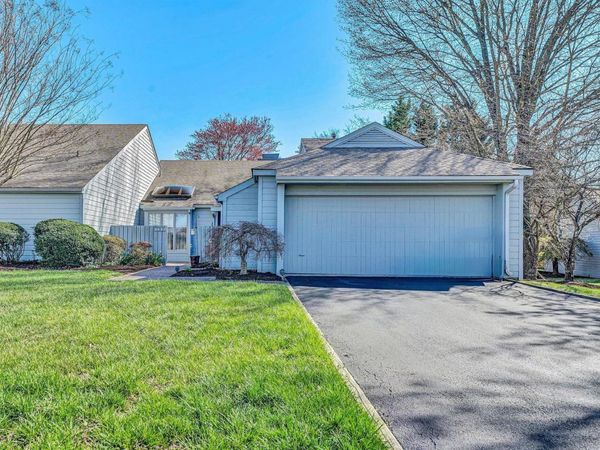 2533 South Clearing RD, Salem, VA 24153