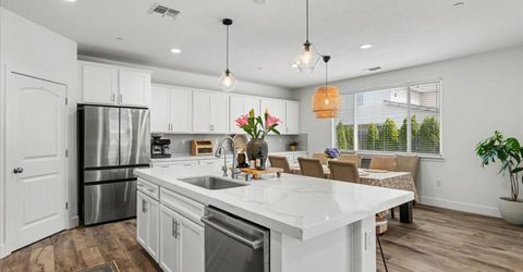 1674 Carrara Ln, Ripon, CA 95366 Photo