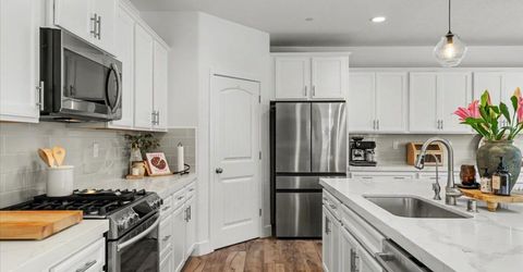 1674 Carrara Ln, Ripon, CA 95366 Photo