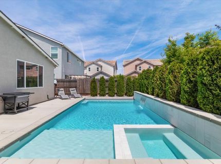 1674 Carrara Ln, Ripon, CA 95366 Photo