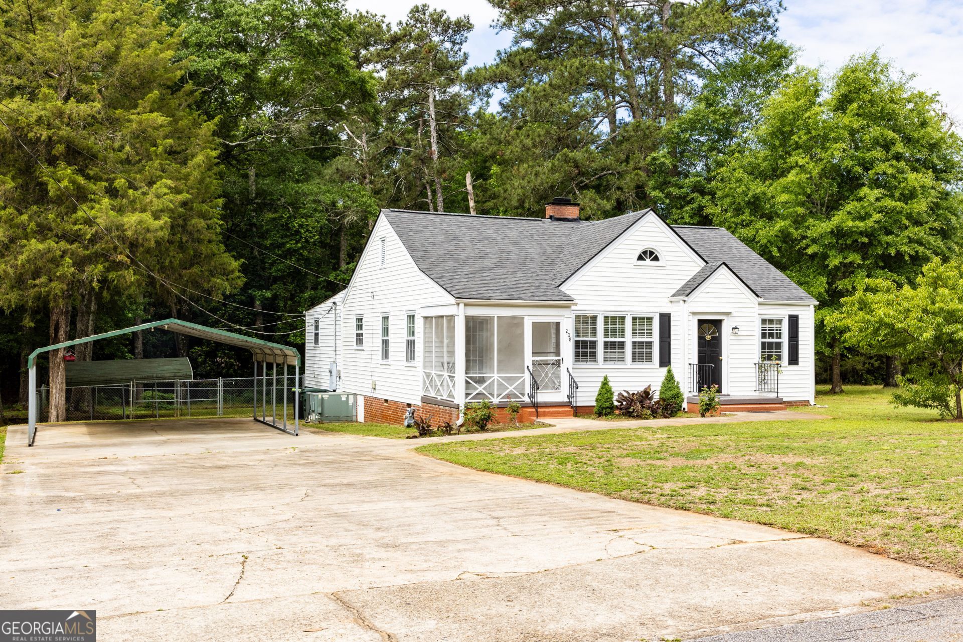 208 Upson Avenue, Thomaston, GA 30286 Main Photo