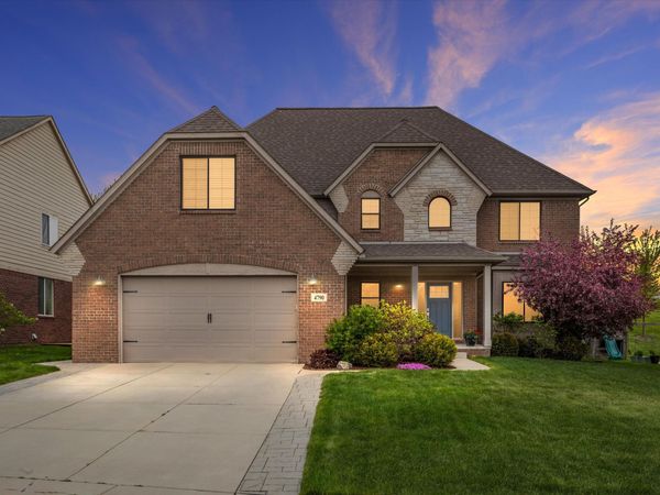 4790 Catalina Drive, Lake Orion, MI 48359