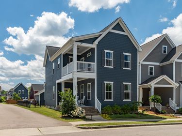 233 Salt Cedar Lane, Chapel Hill, NC 27516