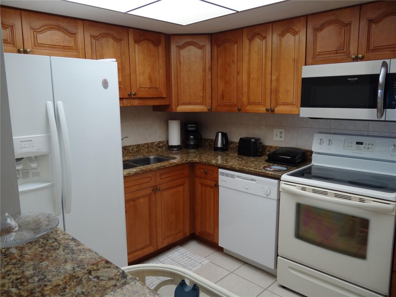 4900 Brittany Drive S, Unit 305, Saint Petersburg, FL 33715 Photo