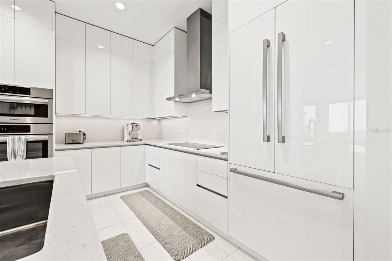 777 3rd Avenue N, Unit 1701, Saint Petersburg, FL 33701 Photo
