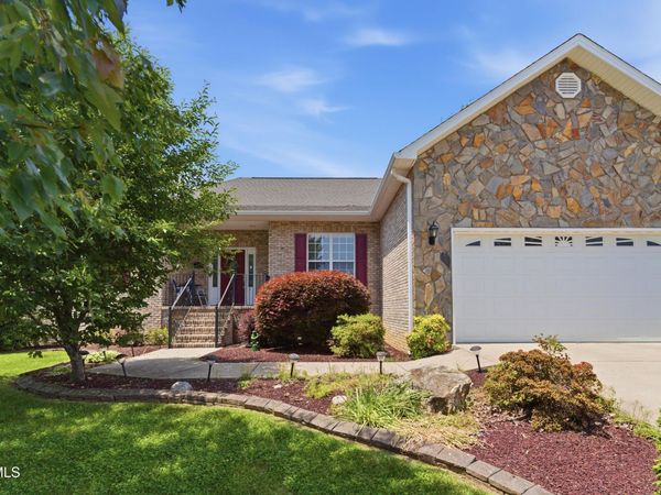503 Sweetgrass Lane, Jonesborough, TN 37659