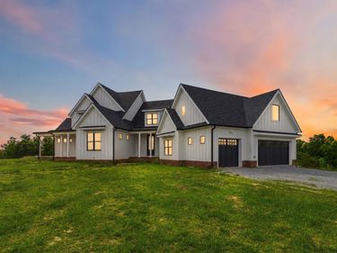 7511 John Sims Highway, Crab Orchard, KY 40419