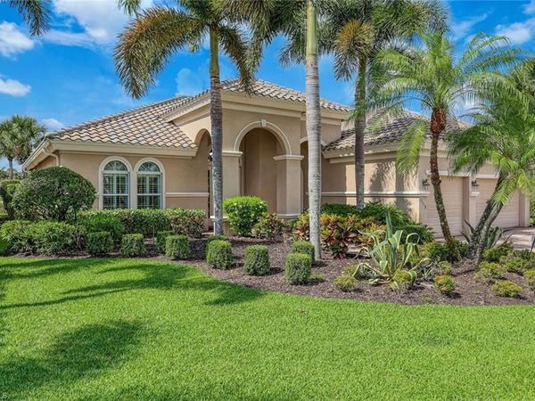 12118 Wicklow LN , NAPLES, FL 34120