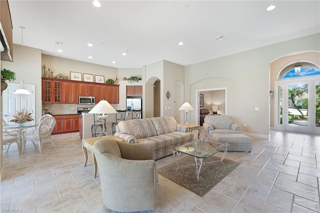 12118 Wicklow Ln, Naples, FL 34120 Photo