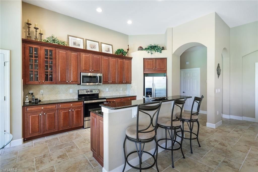 12118 Wicklow Ln, Naples, FL 34120 Photo