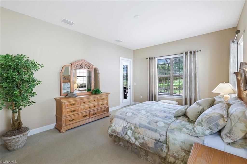 12118 Wicklow Ln, Naples, FL 34120 Photo