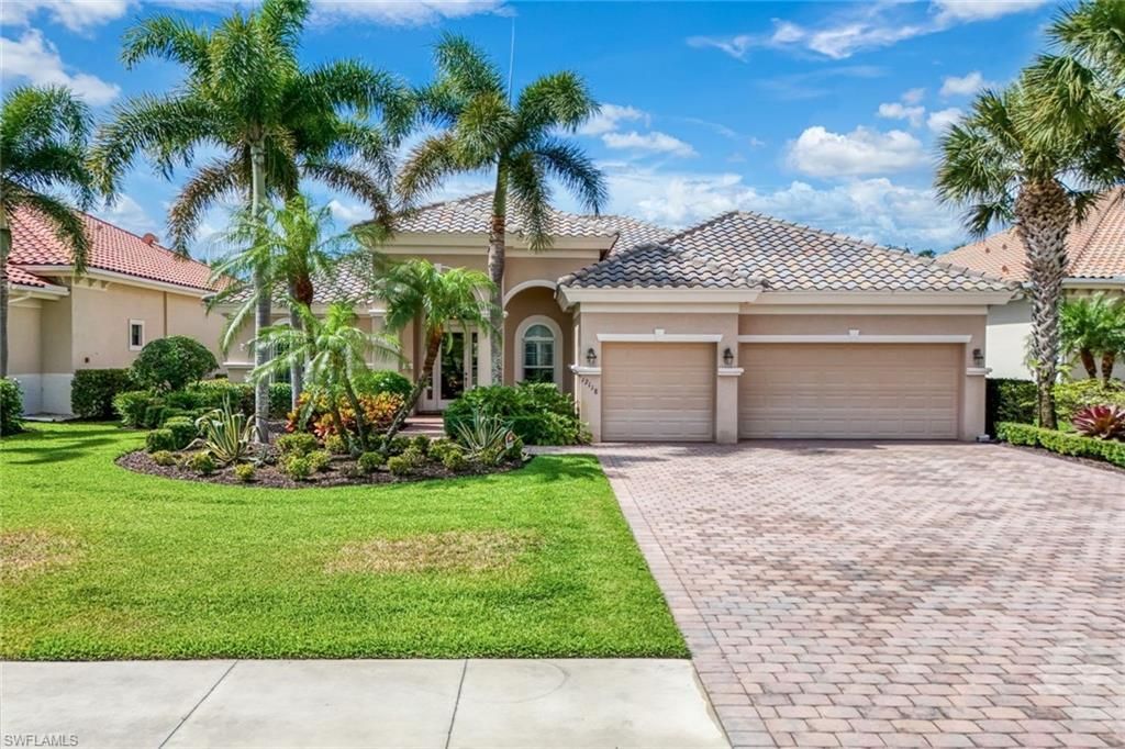 12118 Wicklow Ln, Naples, FL 34120 Photo
