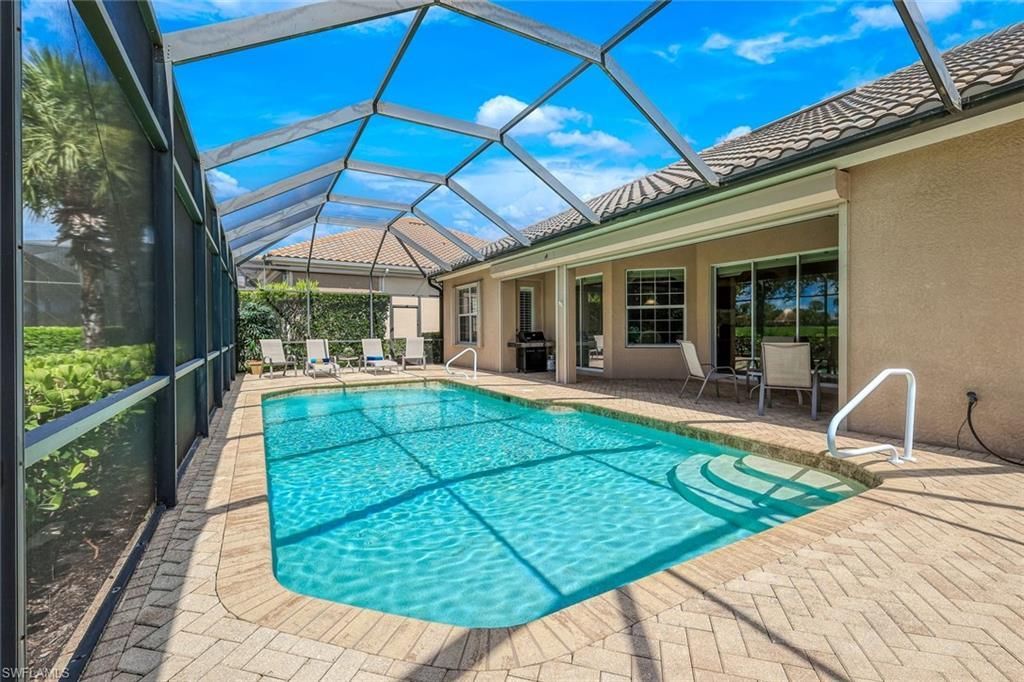 12118 Wicklow Ln, Naples, FL 34120 Photo