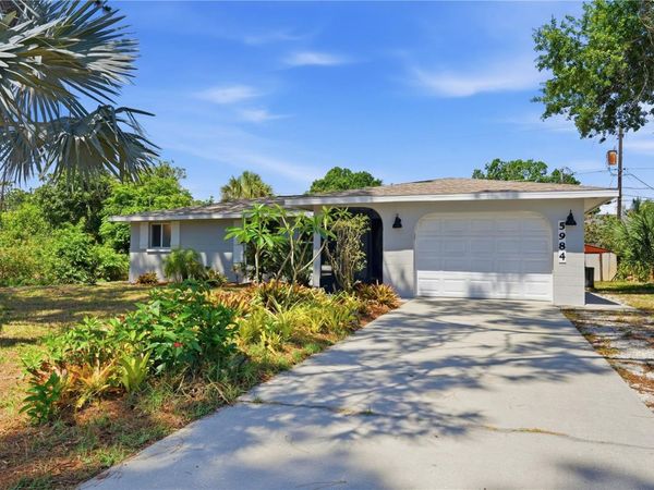 5984 DIANA ROAD, VENICE, FL 34293