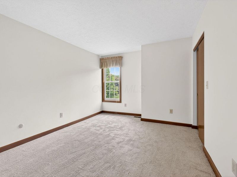 2152 Olde Sawmill Boulevard, Dublin, OH 43016 Photo 19