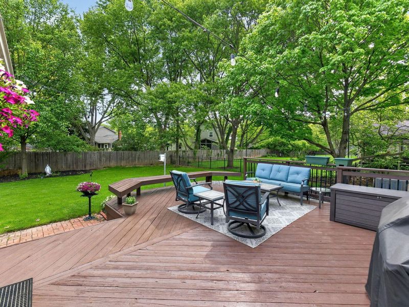 2152 Olde Sawmill Boulevard, Dublin, OH 43016 Photo 2