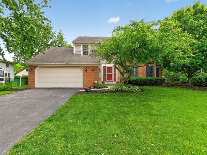 2152 Olde Sawmill Boulevard, Dublin, OH 43016 Photo 3