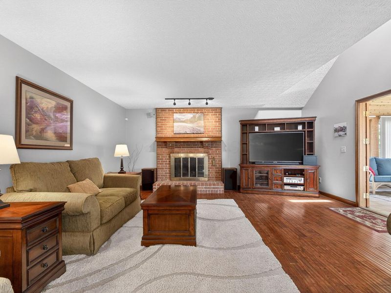 2152 Olde Sawmill Boulevard, Dublin, OH 43016 Photo 55