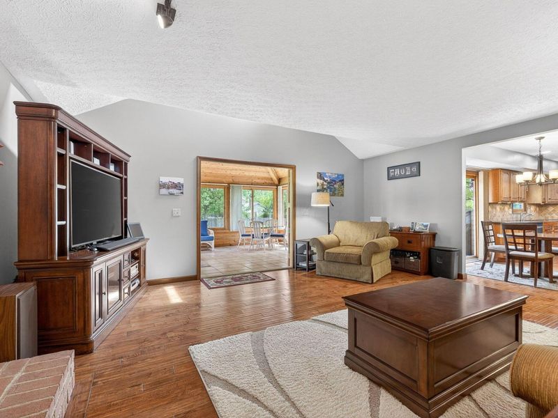 2152 Olde Sawmill Boulevard, Dublin, OH 43016 Photo 57