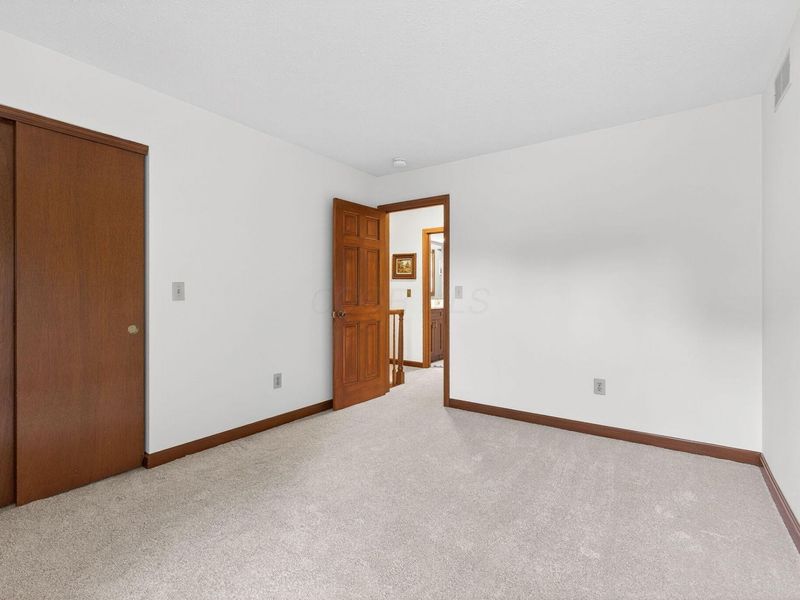 2152 Olde Sawmill Boulevard, Dublin, OH 43016 Photo 72