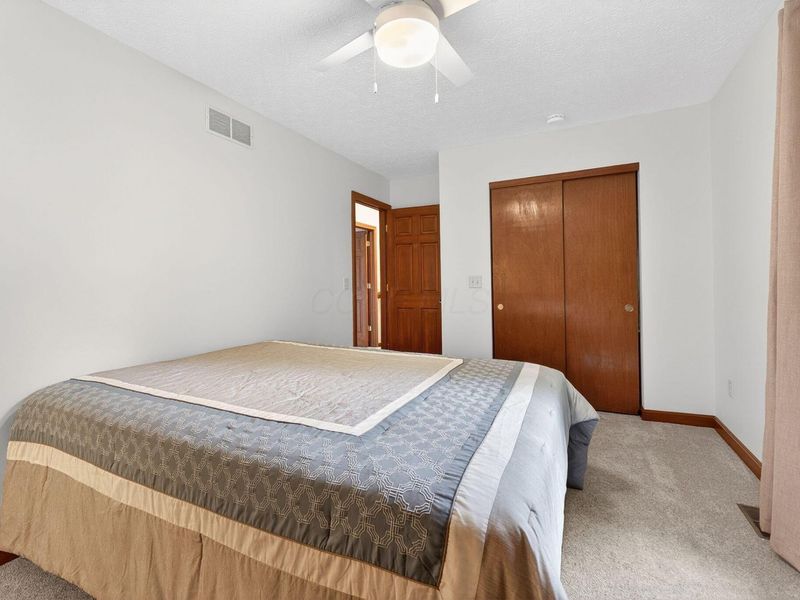 2152 Olde Sawmill Boulevard, Dublin, OH 43016 Photo 75