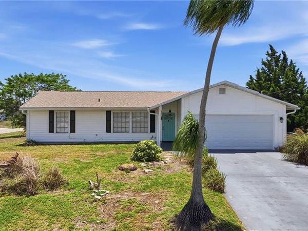 18 NW 26TH ST , CAPE CORAL, FL 33993