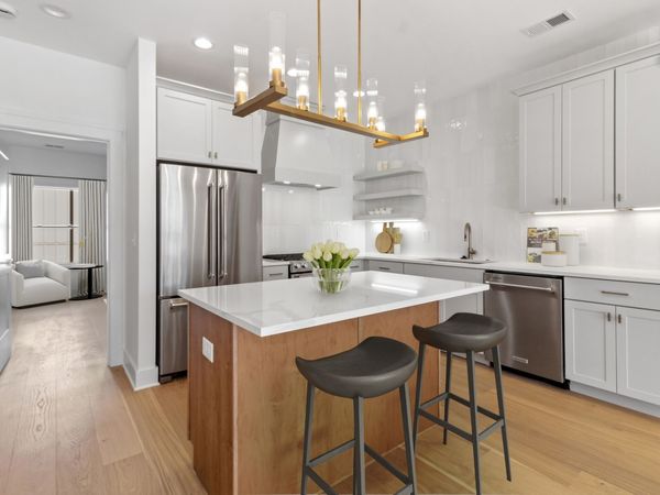 824E Watts Ln , Nashville, TN 37209
