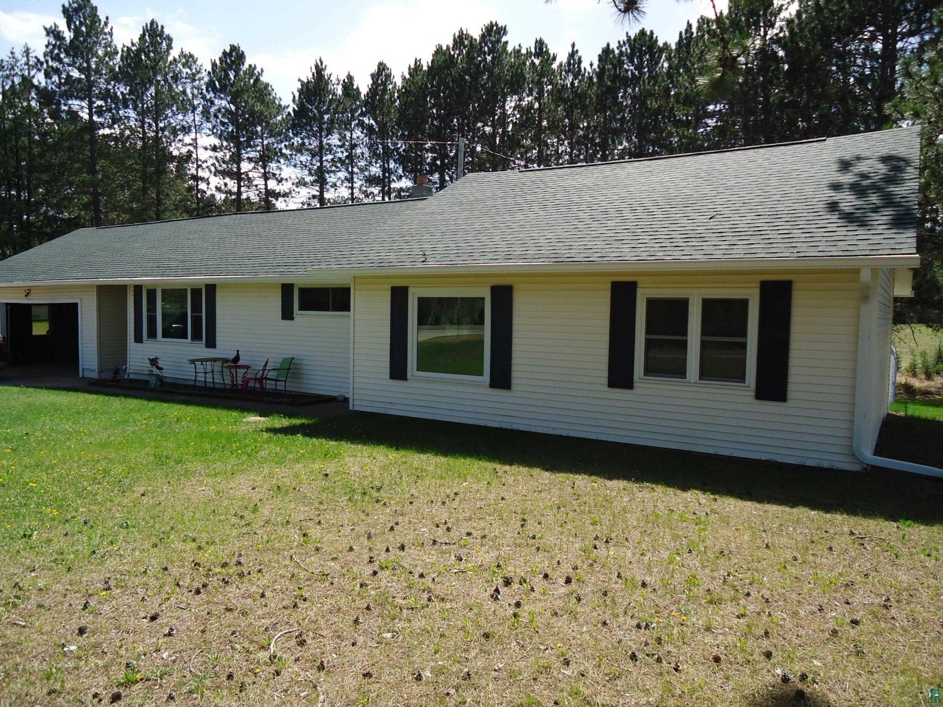 3917 N Highway 5, Hibbing, MN 55746 Main Photo
