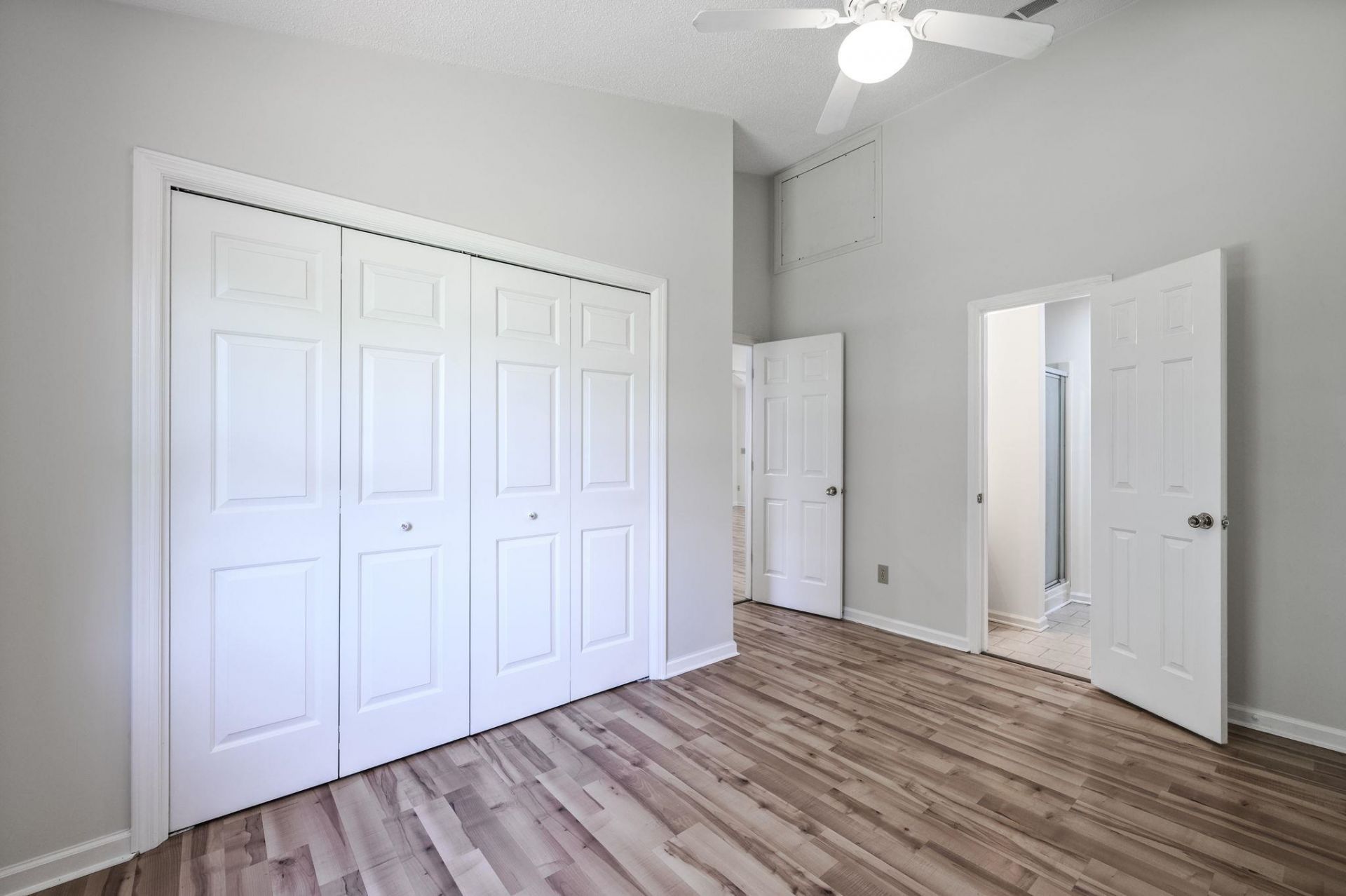 1117 Ganton Way Photo 20