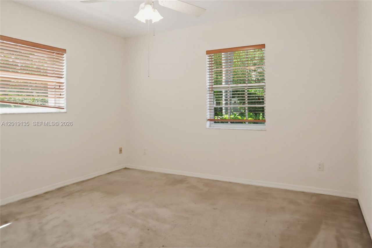 7605 SW 179th Ter , Palmetto Bay, FL 33157 Photo