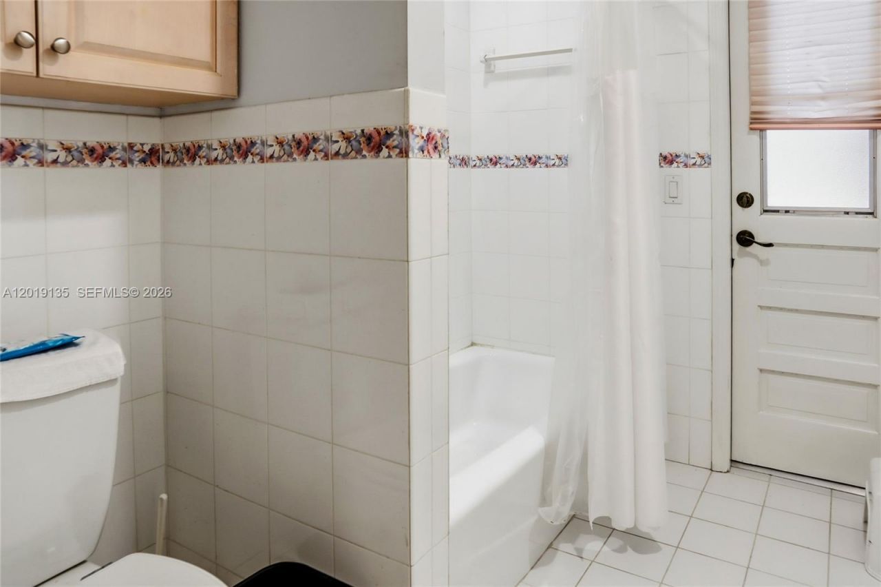 7605 SW 179th Ter , Palmetto Bay, FL 33157 Photo
