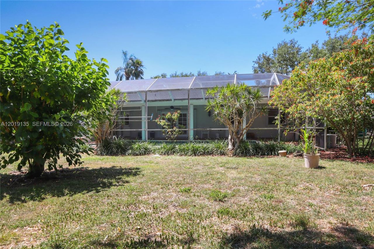7605 SW 179th Ter , Palmetto Bay, FL 33157 Photo