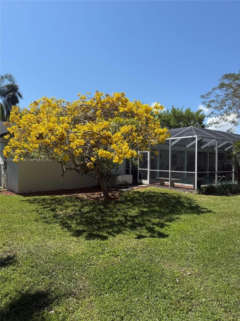 7605 SW 179th Ter , Palmetto Bay, FL 33157 Photo