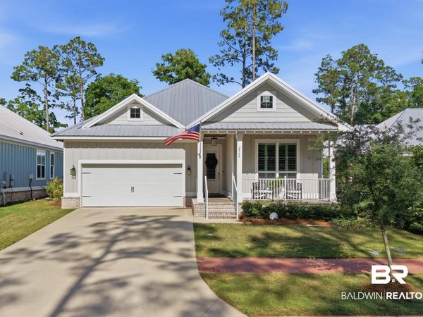 2560 Bienville Avenue, Gulf Shores, AL 36542