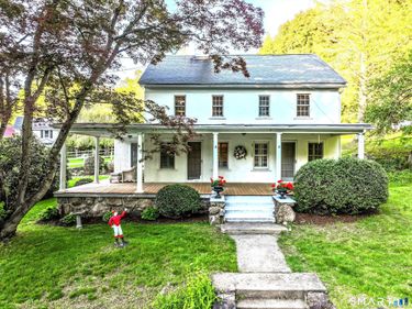 153 Ball Pond , New Fairfield, CT 06812