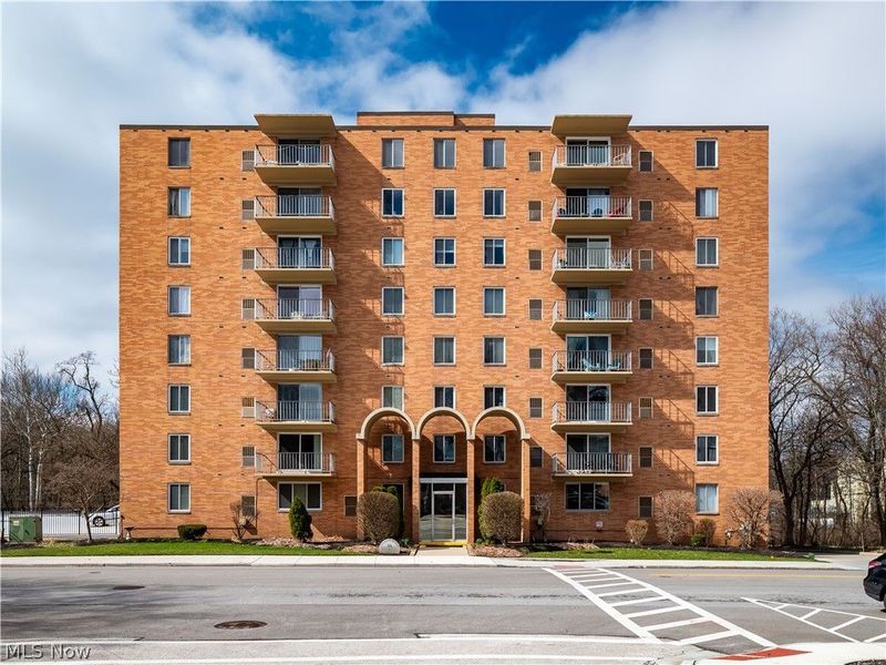 50 S Rocky River Drive , Unit 705, Berea, OH 44017 Photo 1