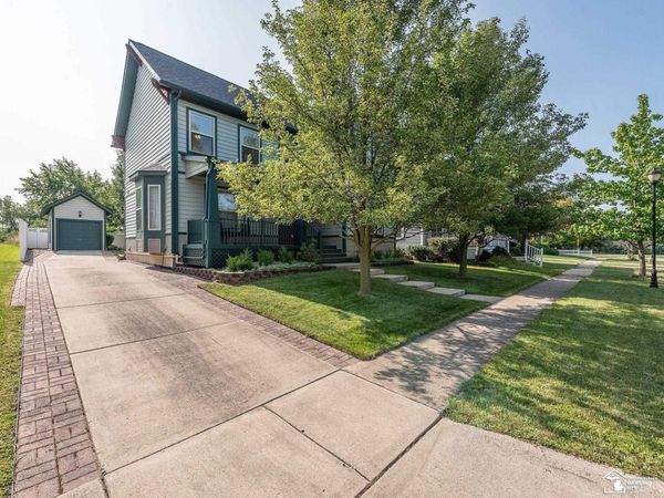 126 Mason Run Blvd Boulevard, Monroe, MI 48162